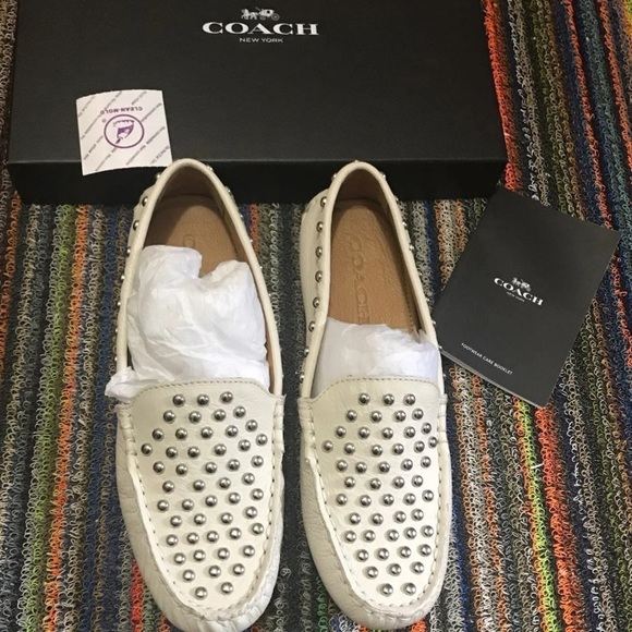 New coach loafers-size 6 -medium - Picture 7 of 9